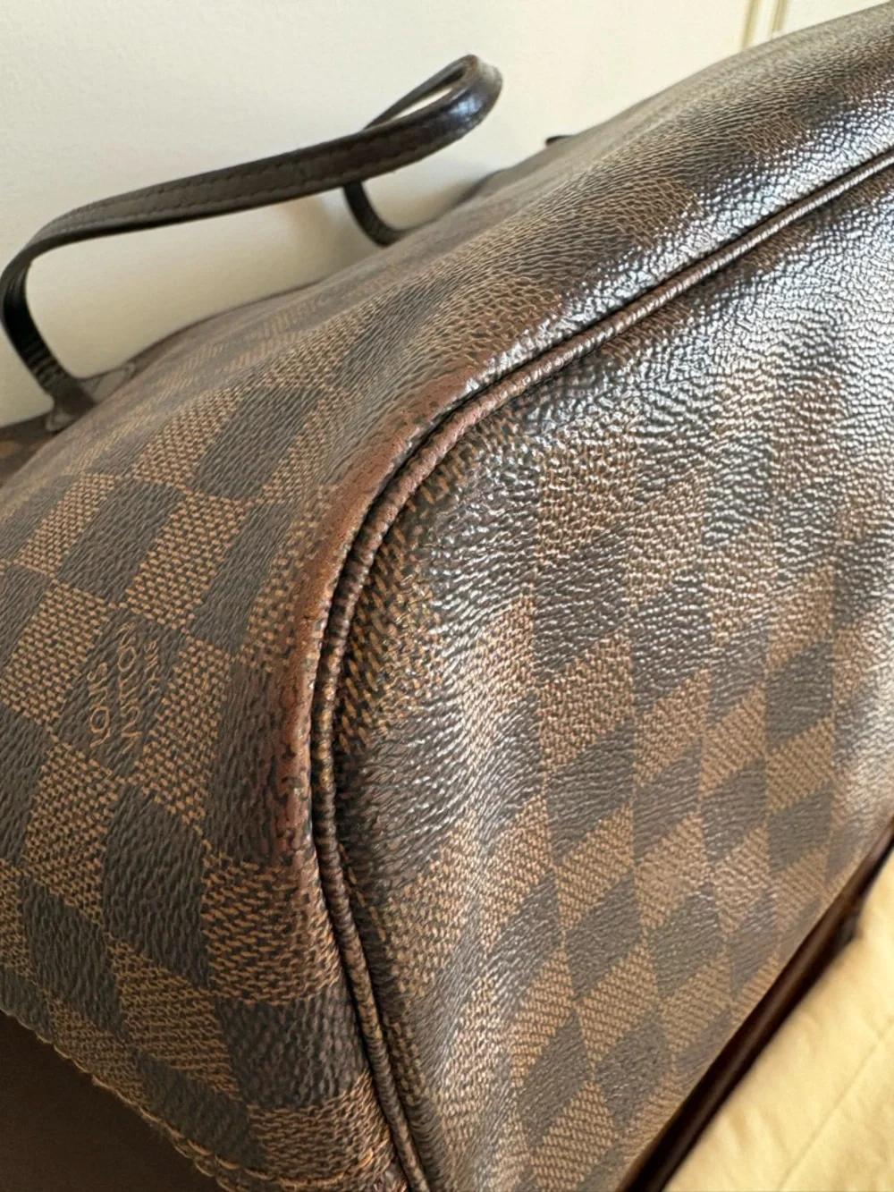 Louis Vuitton Damier Ebene Neverfull - Picture 10 of 16